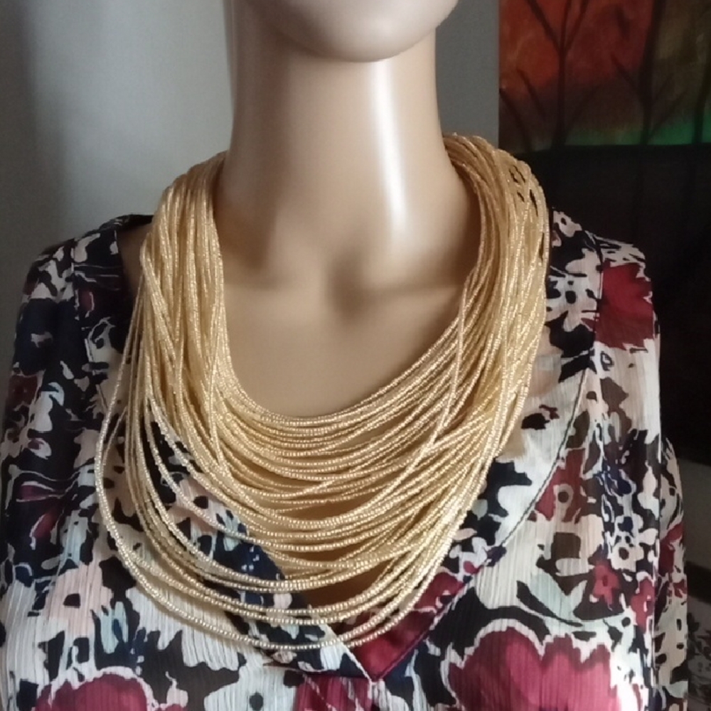 Elegant Gold Beaded Necklace EUC